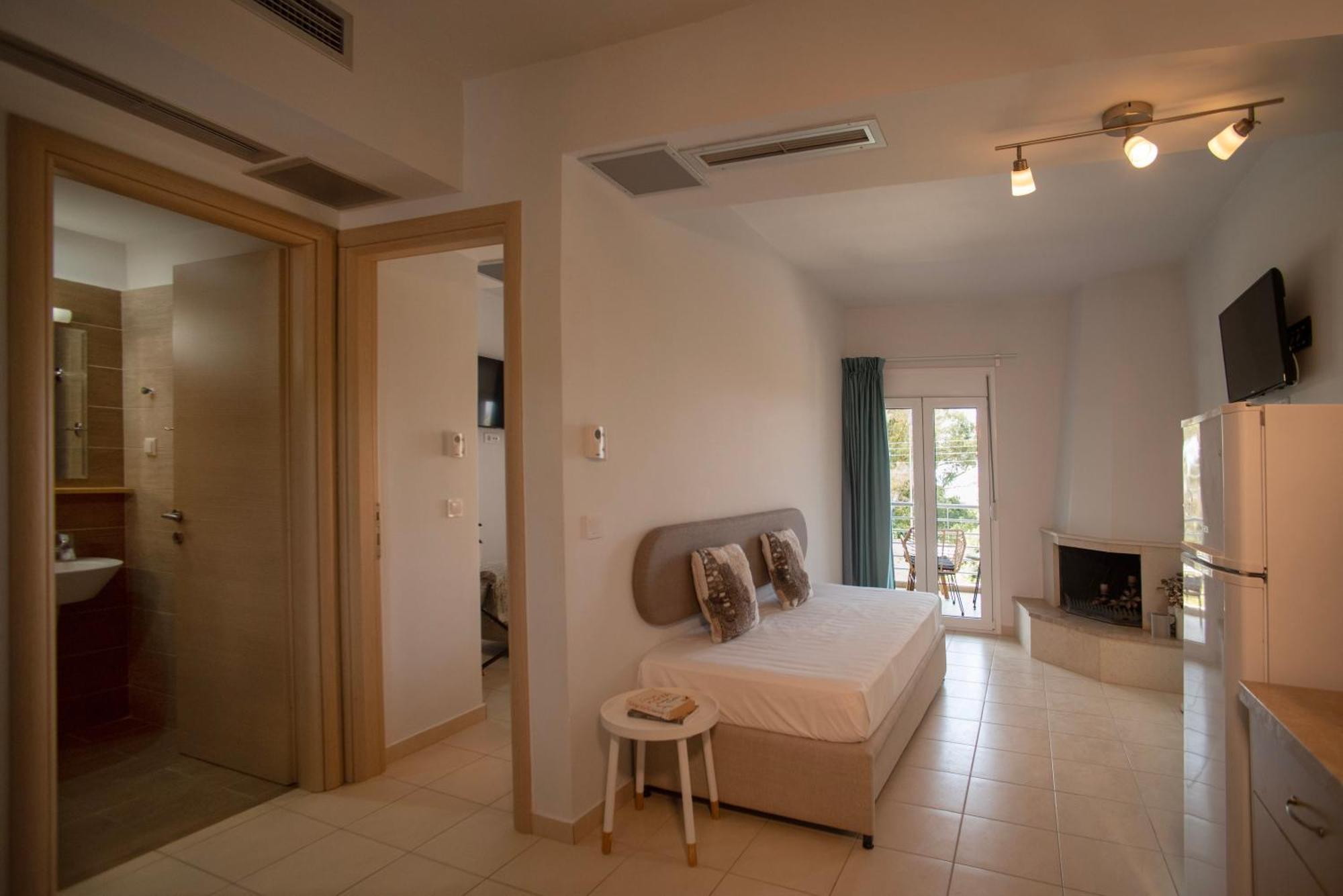 Kanali Homes Extérieur photo